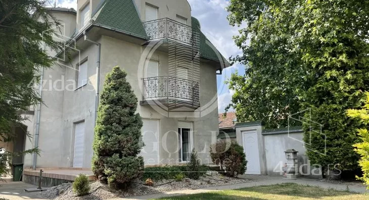 4-etažna kuća | 4zida