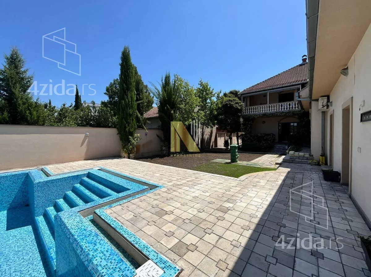 Kuća | 4zida