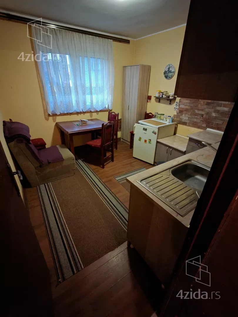 Jednosoban stan | 4zida