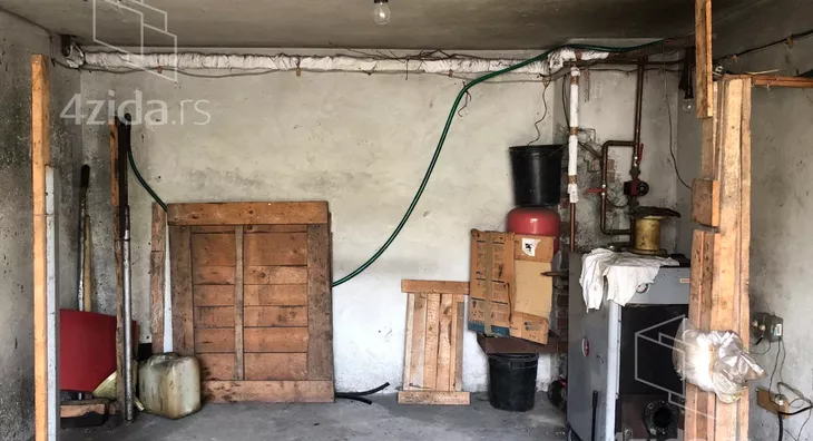 3-etažna kuća | 4zida