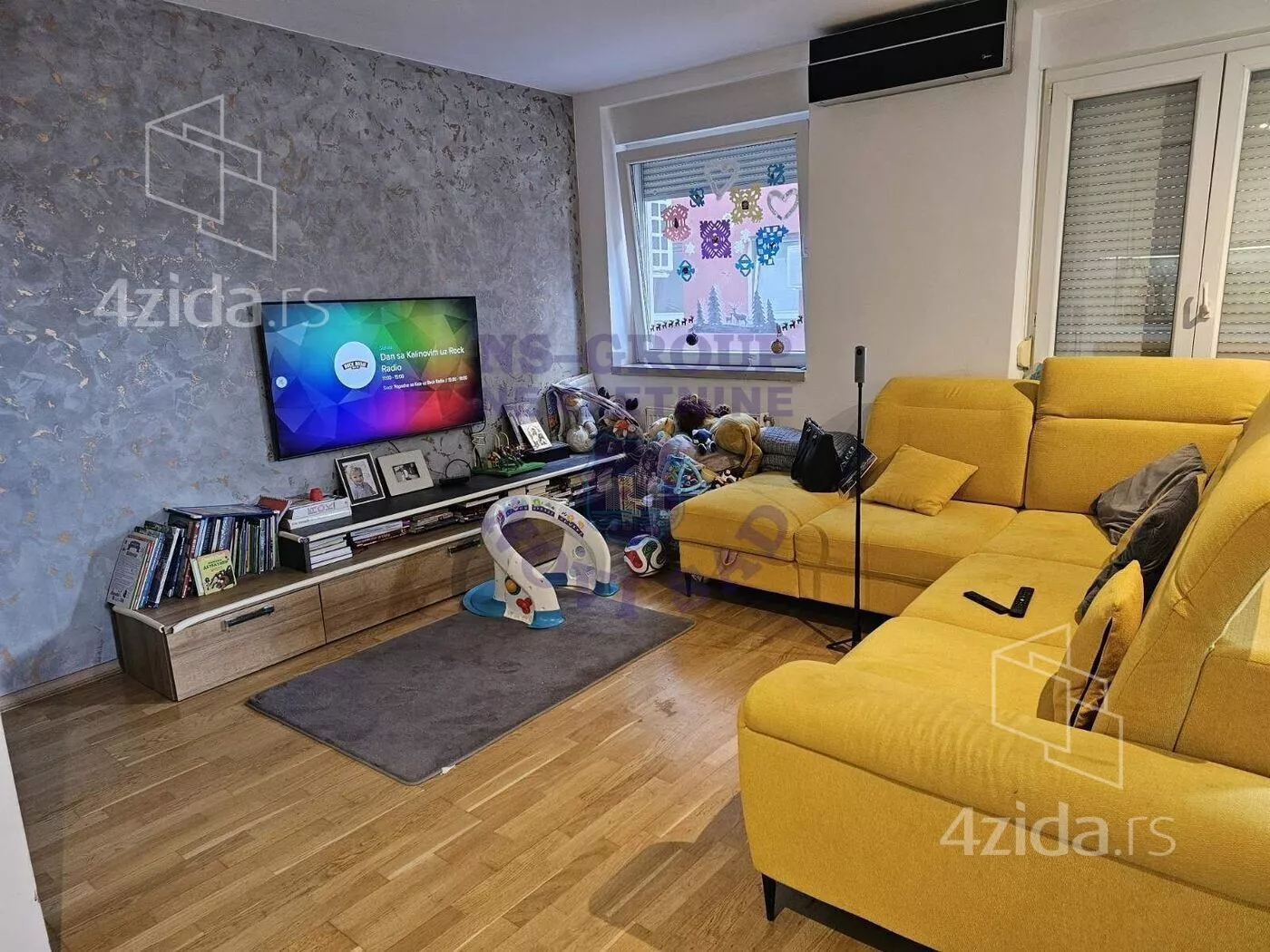 Dvoiposoban stan | 4zida