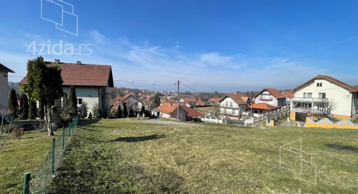 Građevinsko zemljište | 4zida