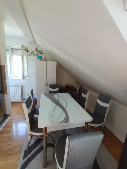 Sretena Mladenovica Mike | 4zida.rs