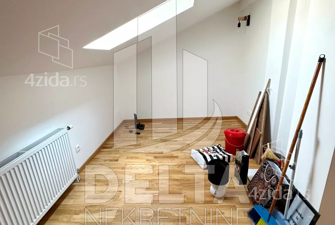 Fotografija stana 18 od 21