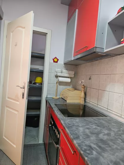 Dimitrija Tucovića 89 | 4zida.rs