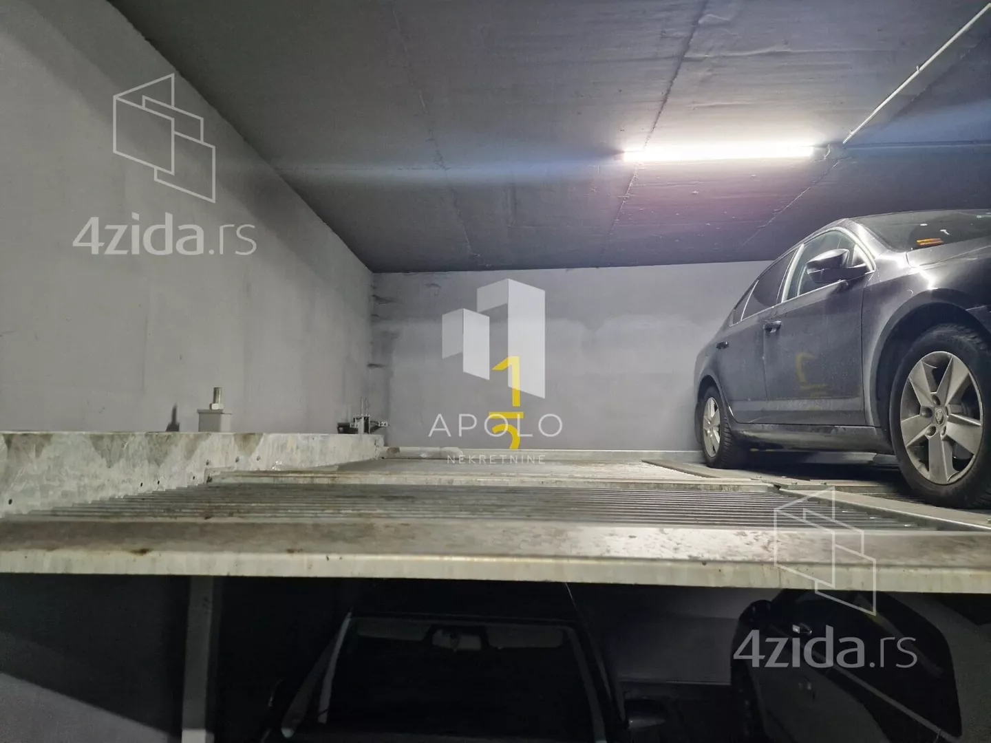 Garaža | 4zida