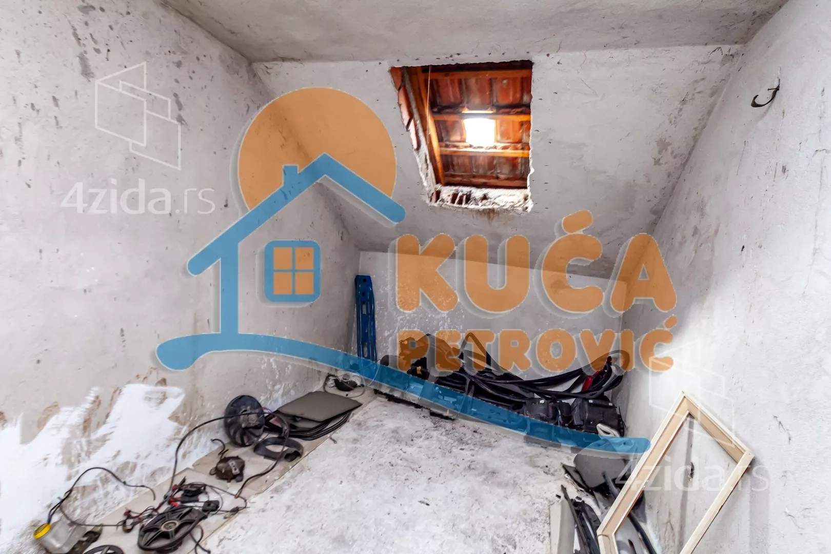 3-etažna kuća | 4zida