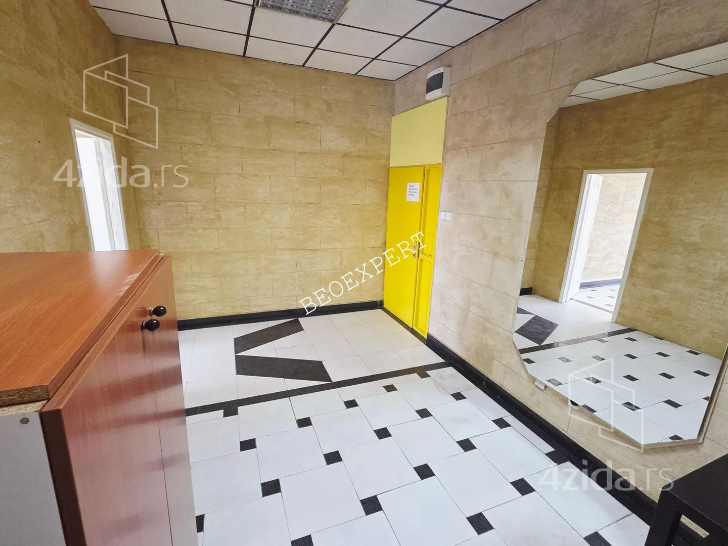 Poslovni prostor | 4zida