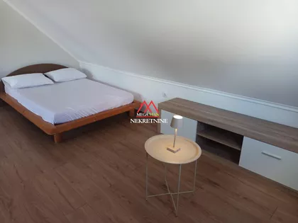 Pere Popadića | 4zida.rs
