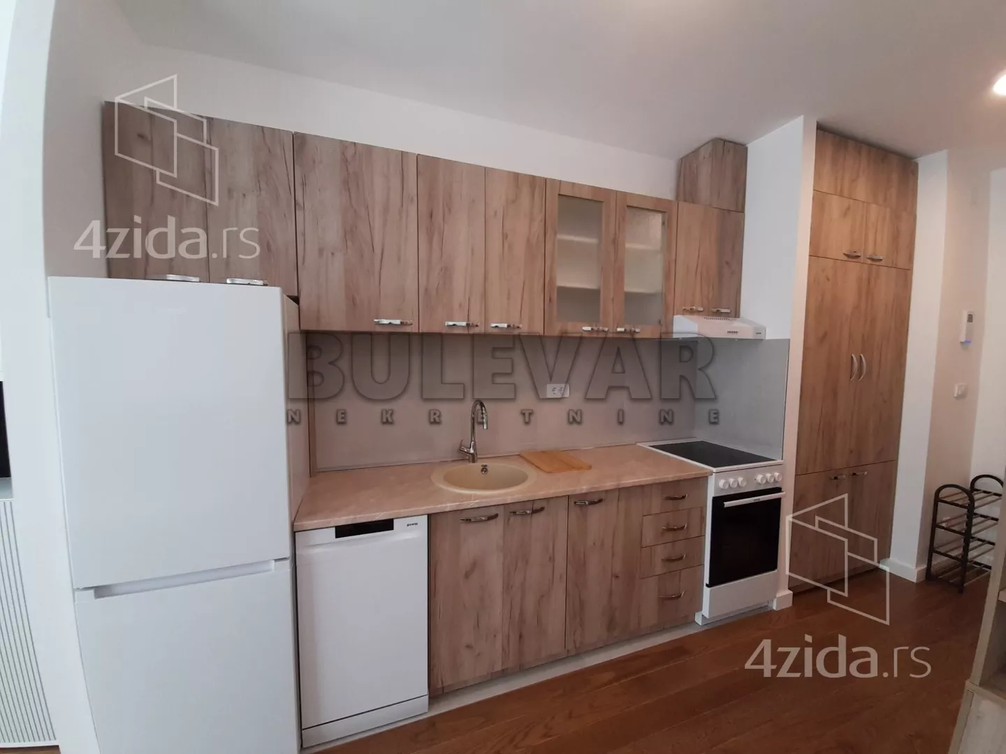 Garsonjera | 4zida