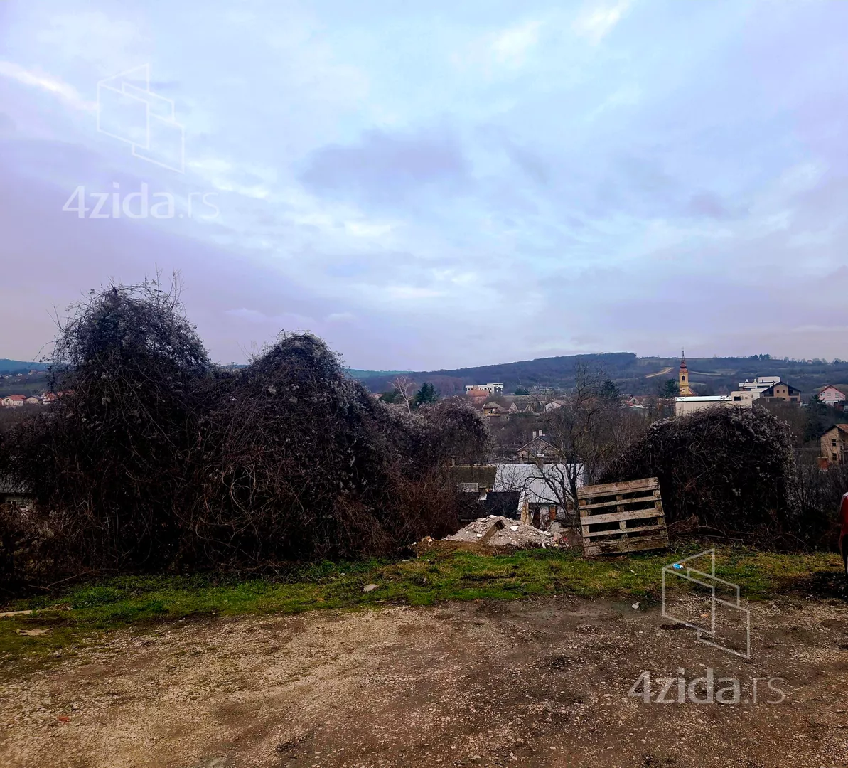 Građevinsko zemljište | 4zida