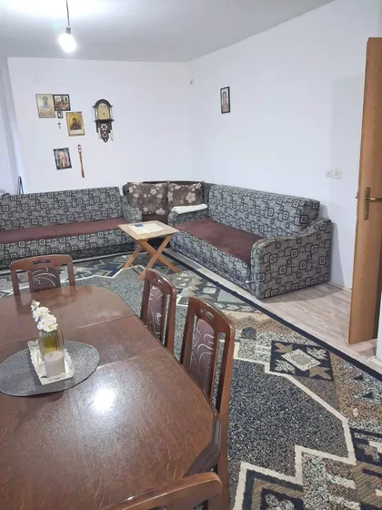 Denino Brdo | 4zida.rs