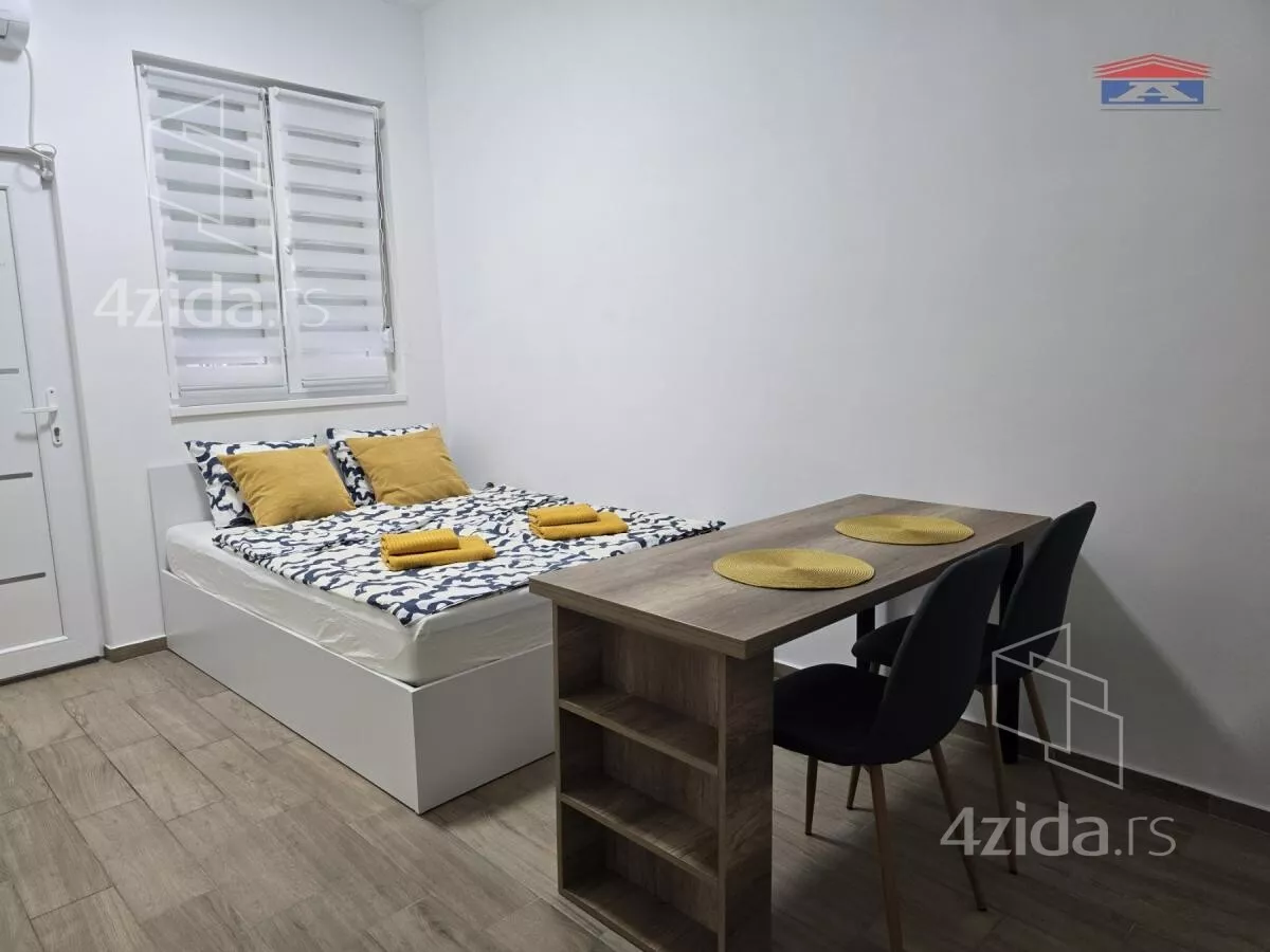 Garsonjera | 4zida