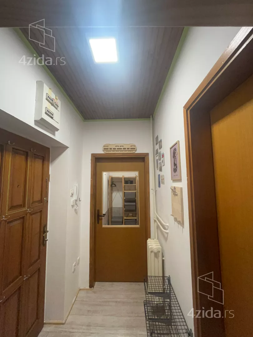 Garsonjera | 4zida