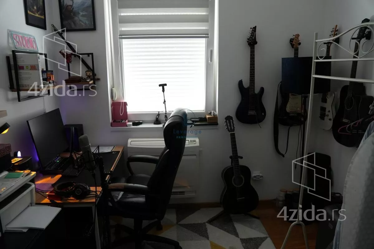 Troiposoban stan | 4zida