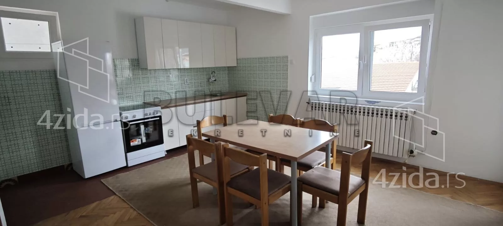 Troiposoban stan | 4zida