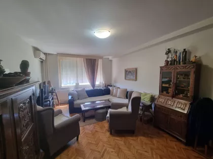 Bulevar Oslobođenja | 4zida.rs