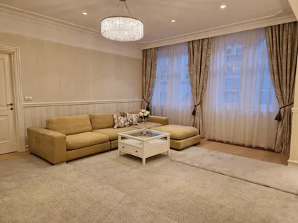 CIKA LJUBINA | 4zida.rs