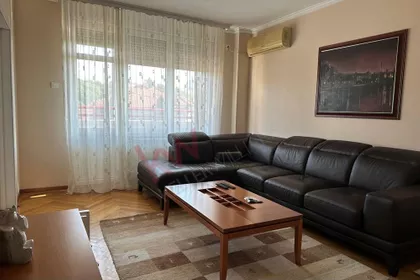 Dobropoljska | 4zida.rs