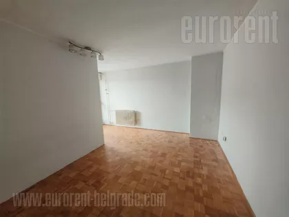 BEŽANIJSKA KOSA 3 | 4zida.rs