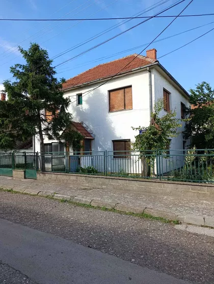Gradske lokacije | 4zida.rs