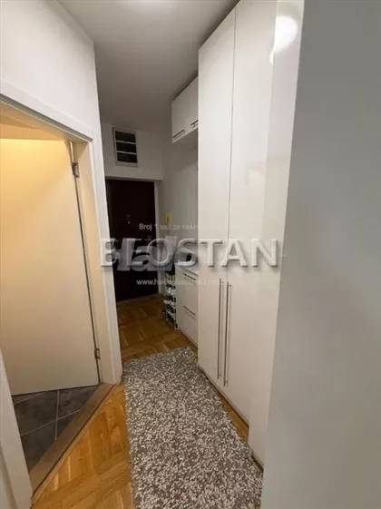 Stevana Karamate | 4zida.rs