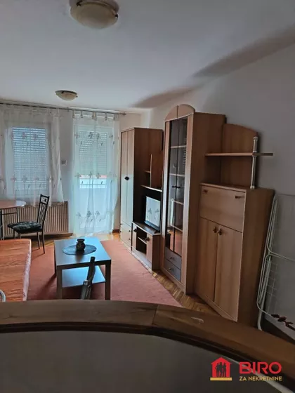 Vuka Karadžića 5 | 4zida.rs