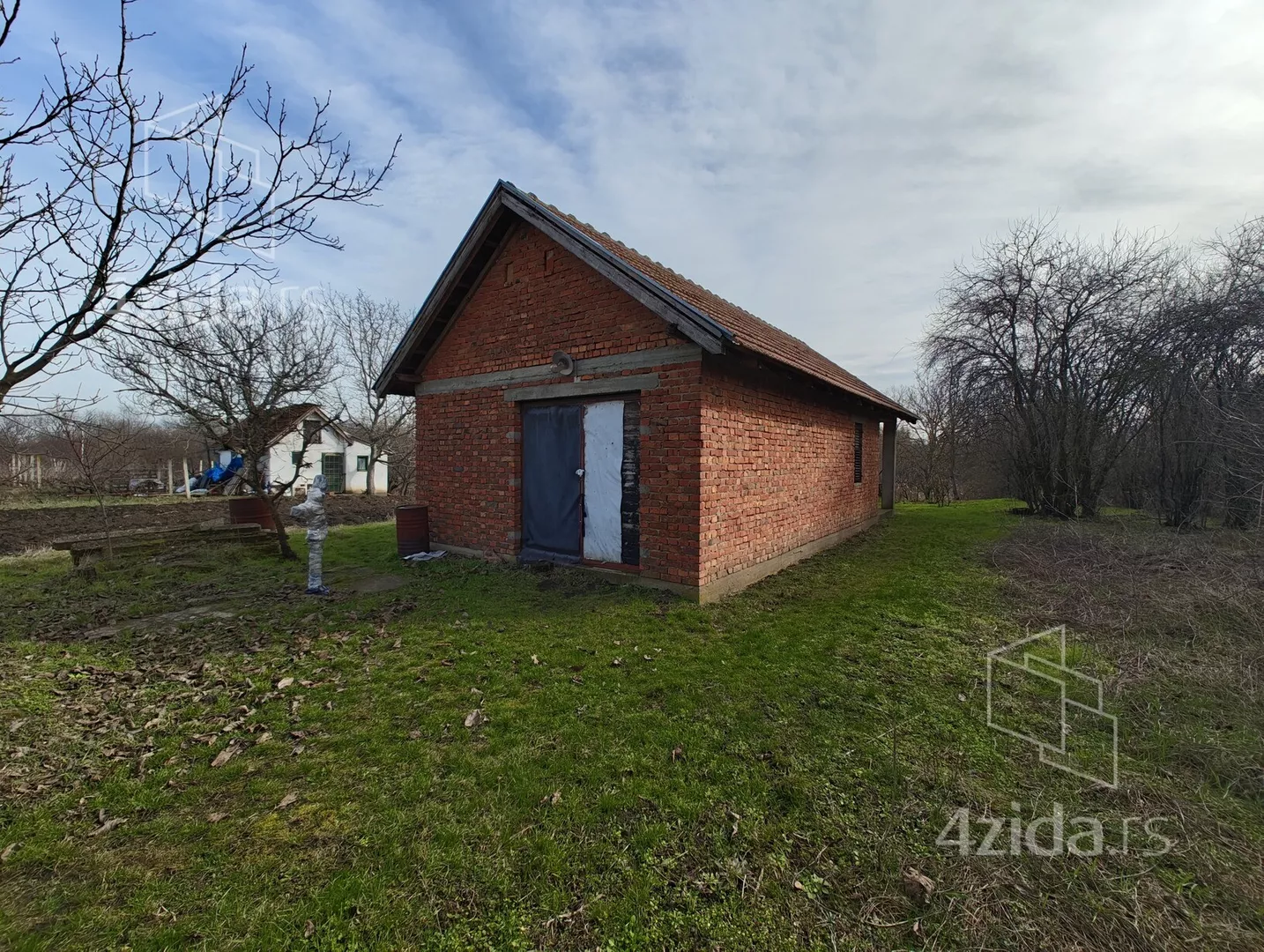 Turistički objekat | 4zida