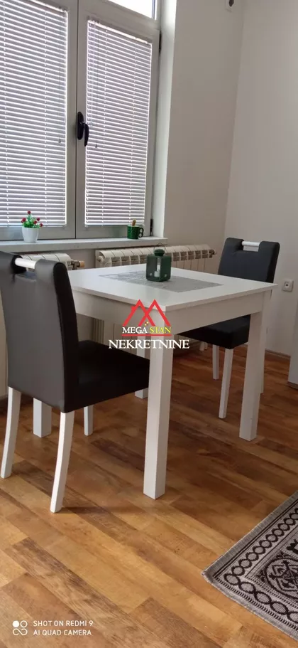 Petra Drapšina | 4zida.rs