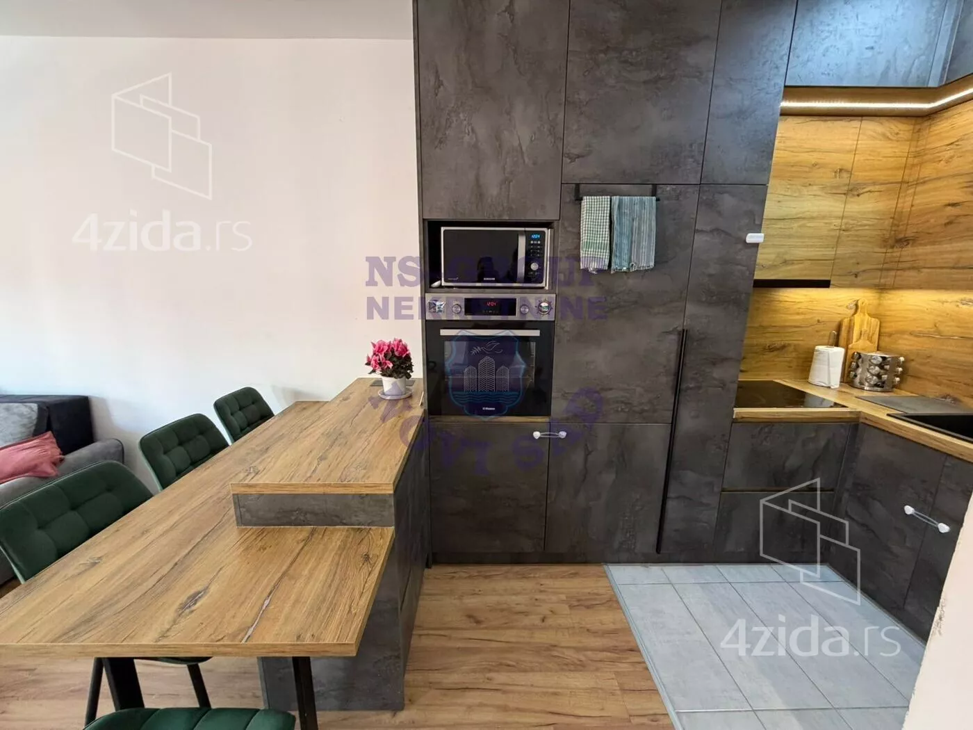 Troiposoban stan | 4zida