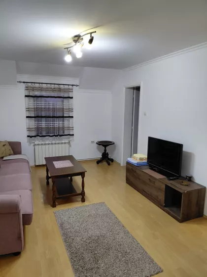 Biskupa Lajče Budanovića 32 | 4zida.rs
