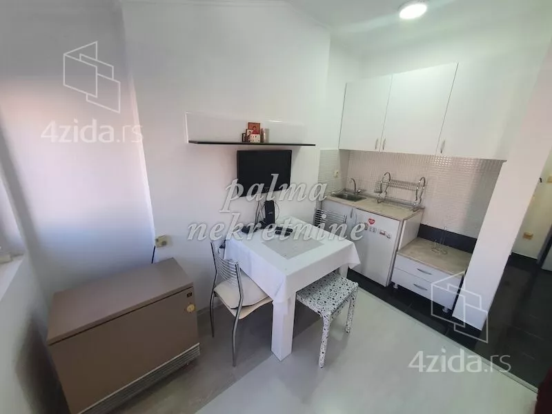 Garsonjera | 4zida