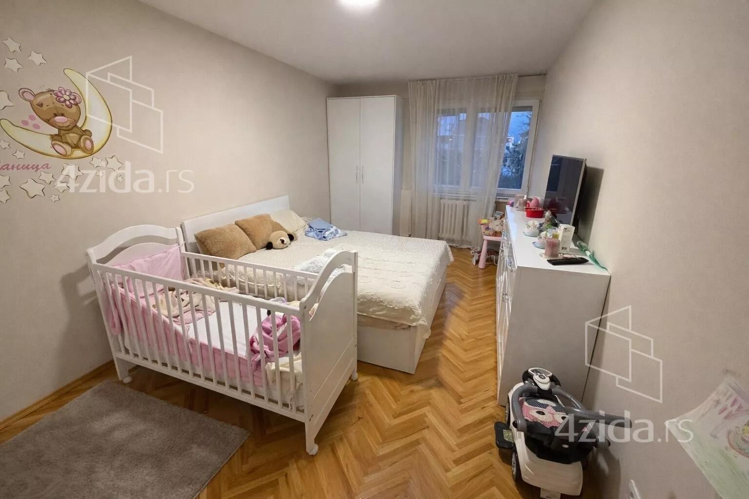 Dvoiposoban stan | 4zida