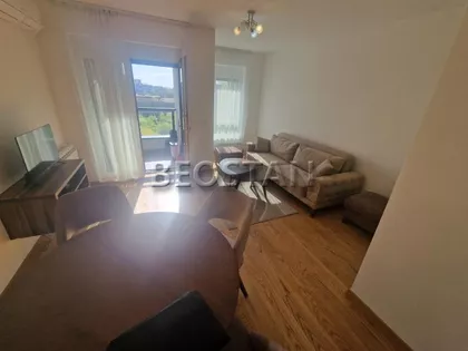 Urosa Martinovica | 4zida.rs