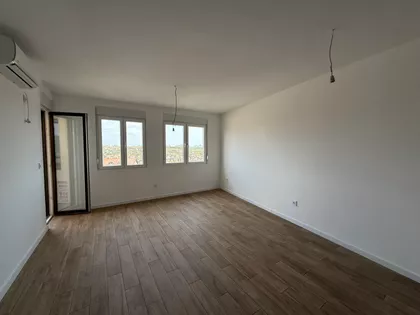 Nikole Tesle | 4zida.rs