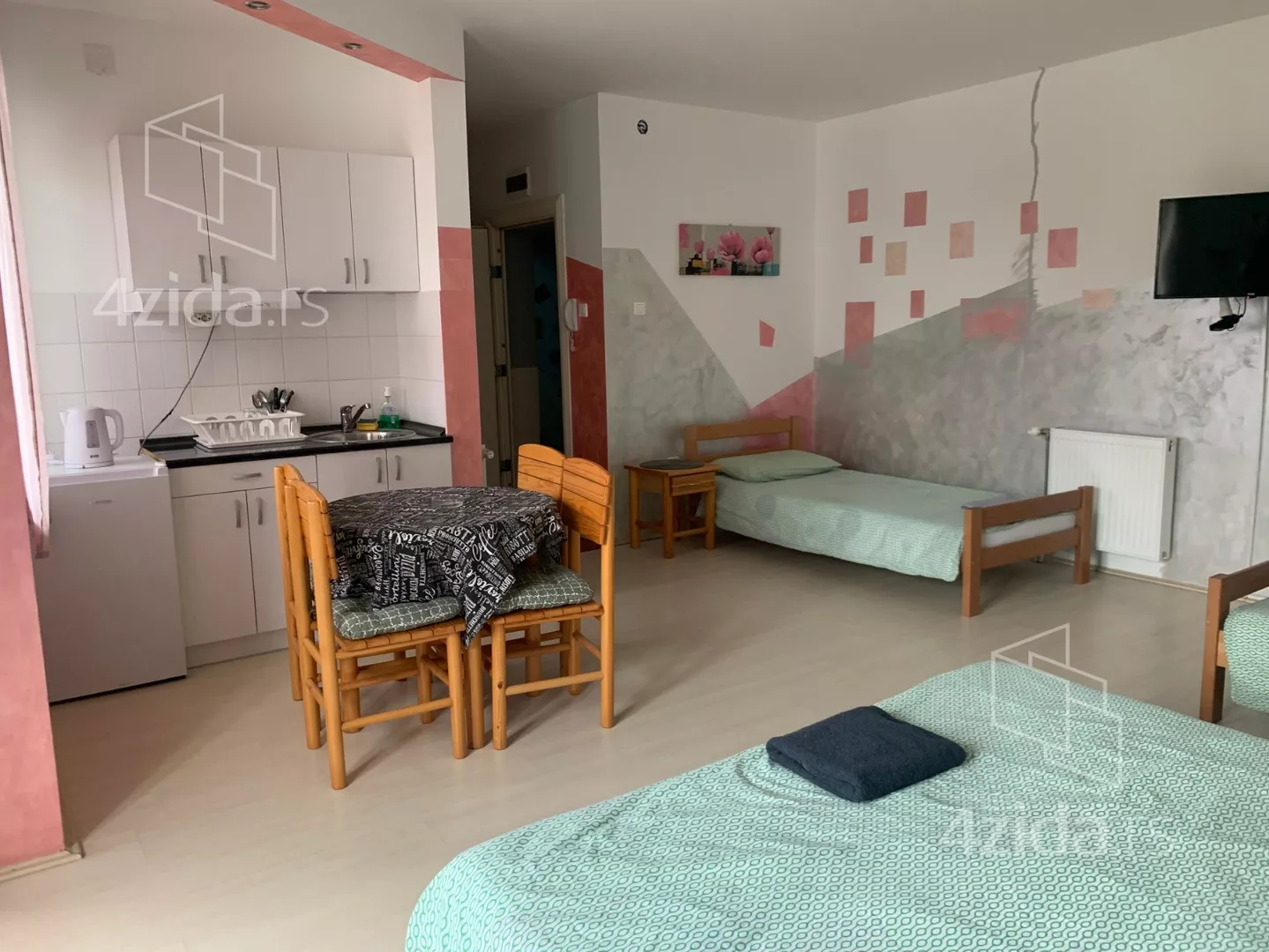 Garsonjera | 4zida