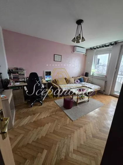 Rotkvarija | 4zida.rs