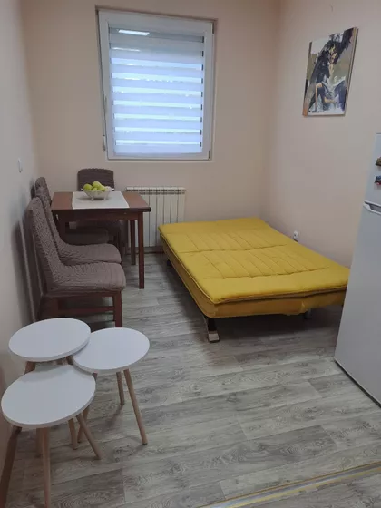 Miljana Miljanića 30 | 4zida.rs