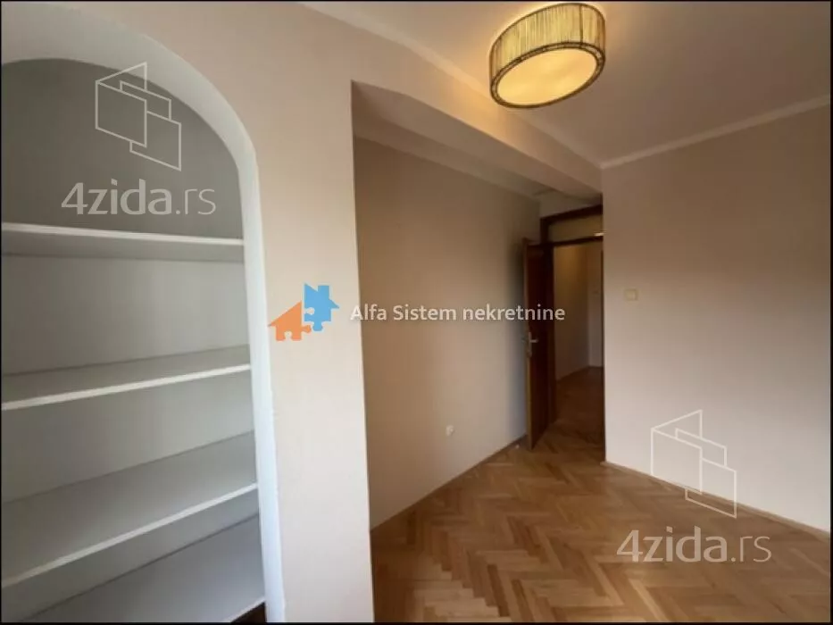 Kancelarija | 4zida