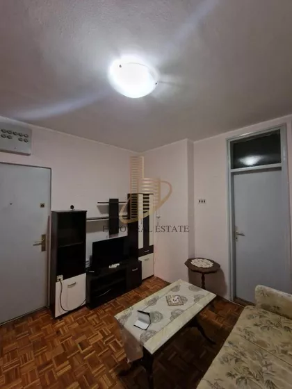 GANDIJEVA | 4zida.rs