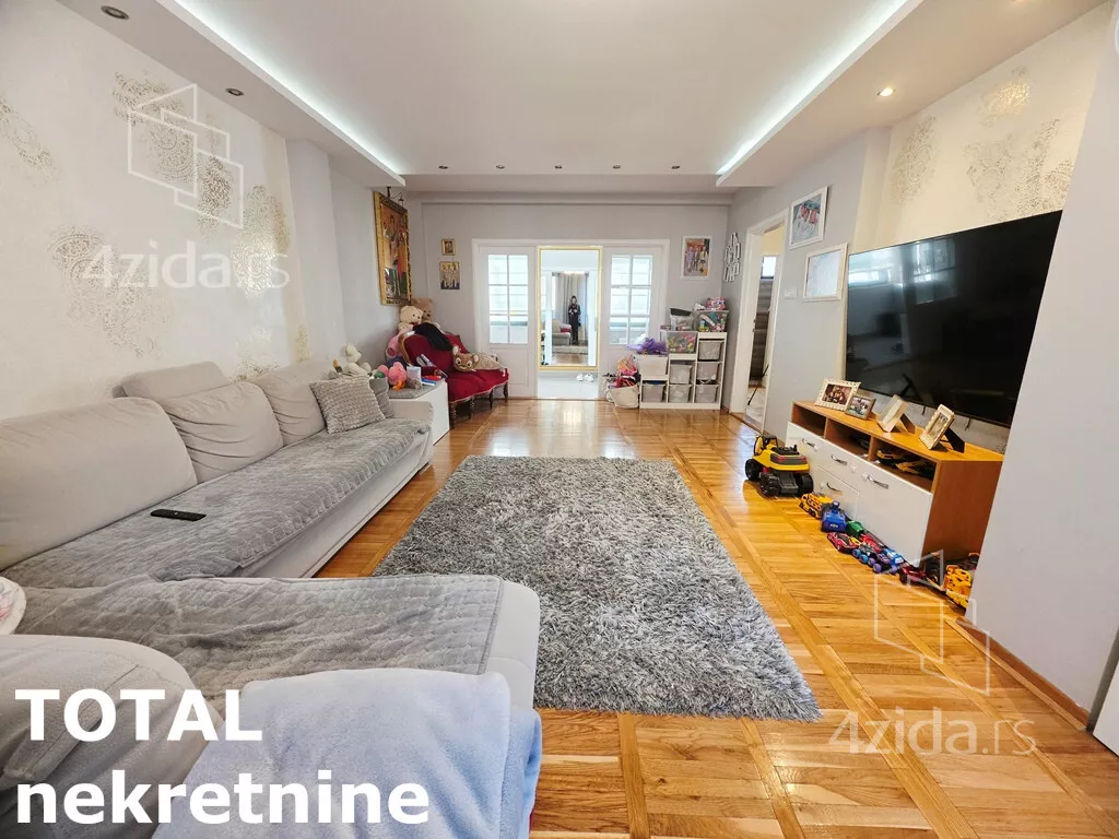 Četvorosoban stan | 4zida