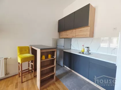 Petrovaradin | 4zida.rs