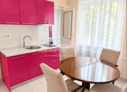 Skender Begova | 4zida.rs