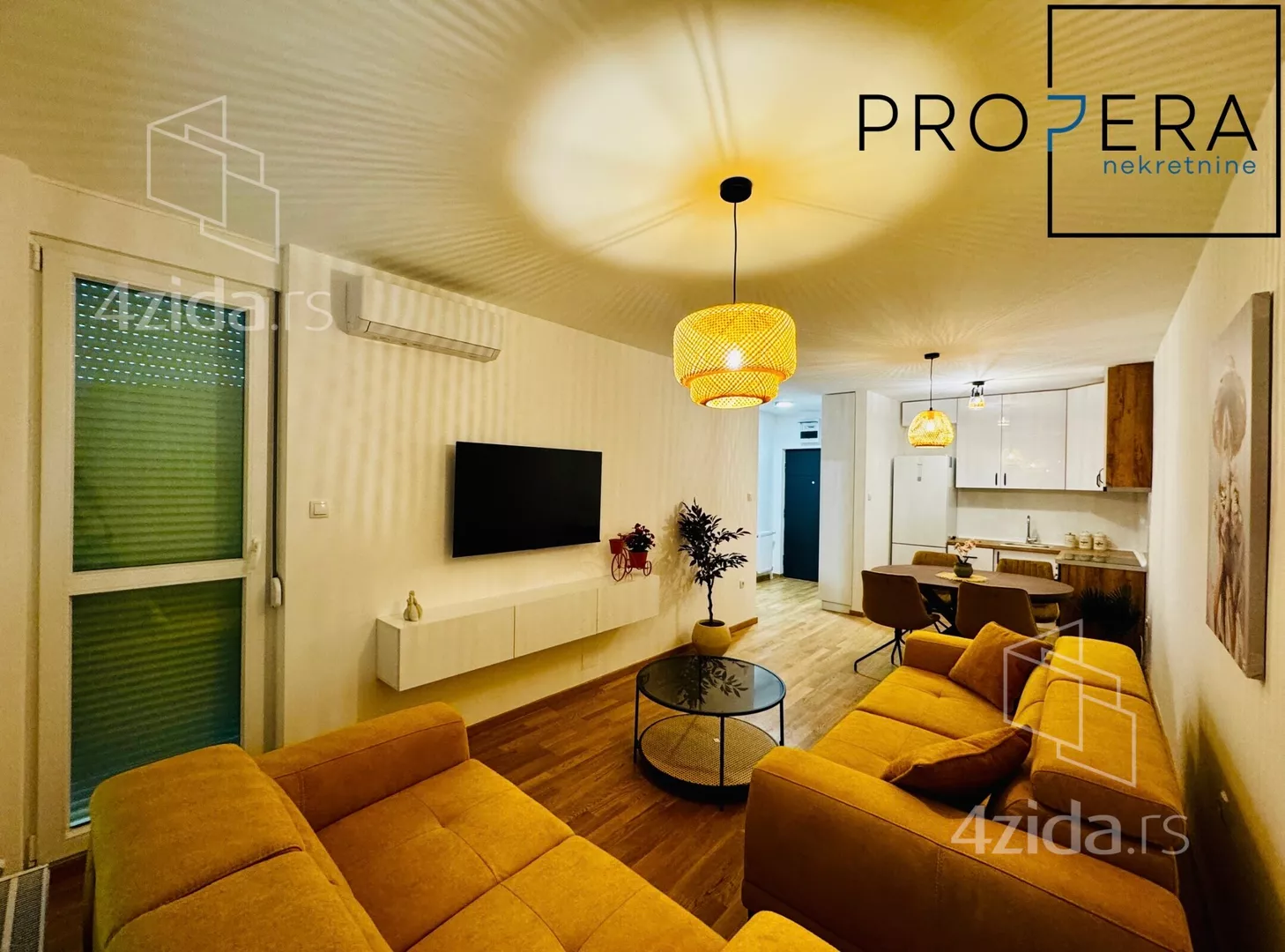 Jednoiposoban stan | 4zida