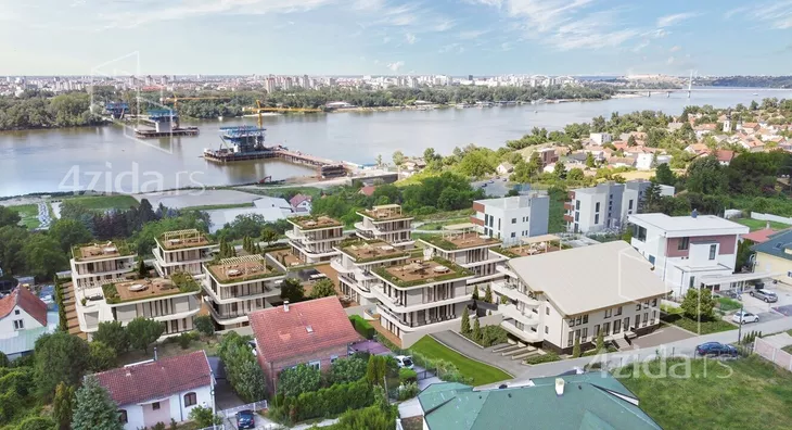 Četvoroiposoban stan | 4zida