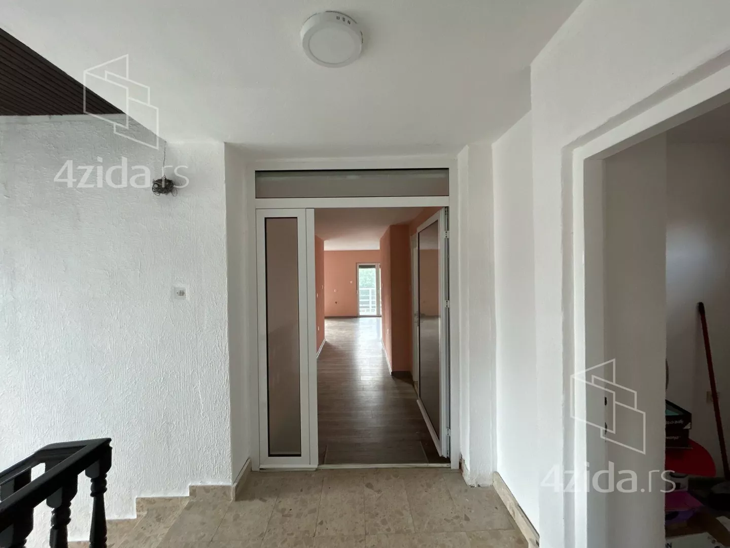 3-etažna kuća | 4zida