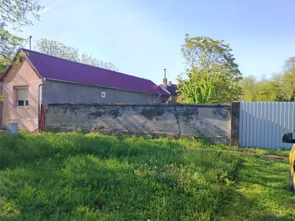 Karlovčić | 4zida.rs