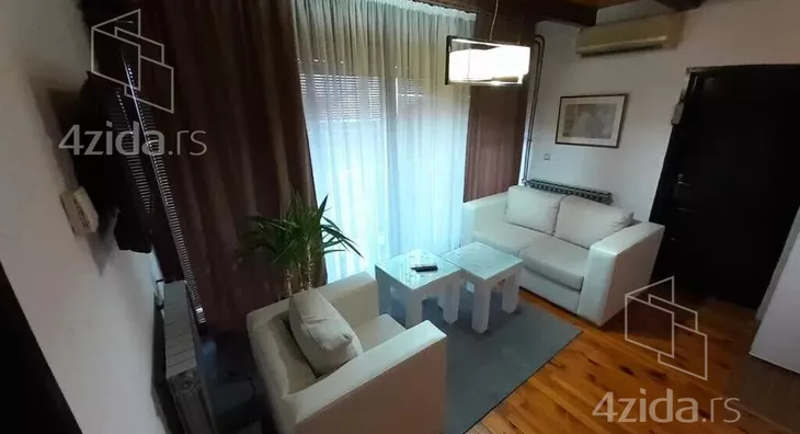 4-etažna kuća | 4zida