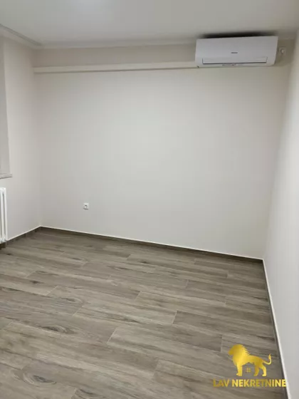 Novo Naselje | 4zida.rs