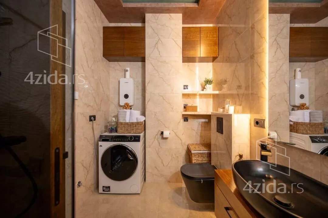 Troiposoban stan | 4zida